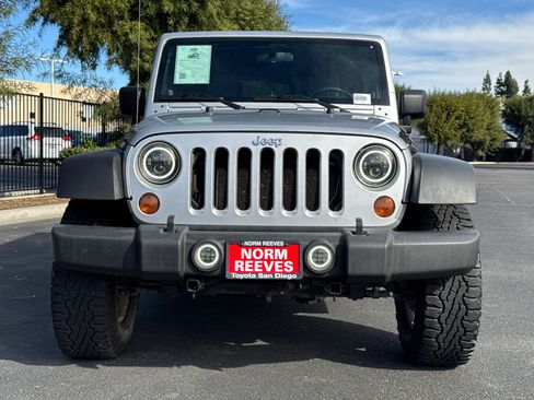 Used 2010 Jeep Wrangler Unlimited Sport image 5