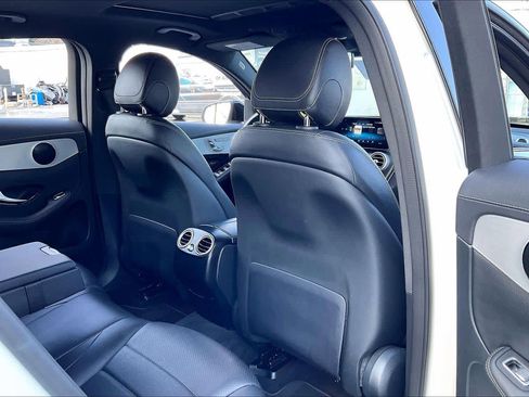Used 2022 Mercedes-Benz GLC 300 4MATIC Coupe image 21