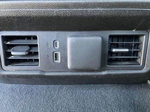 Used 2024 GMC Sierra 1500 SLT RWD image 19