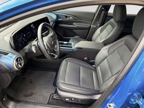 Used 2024 Chevrolet Equinox EV LT w/ Active Safety Package 3 FWD image 4