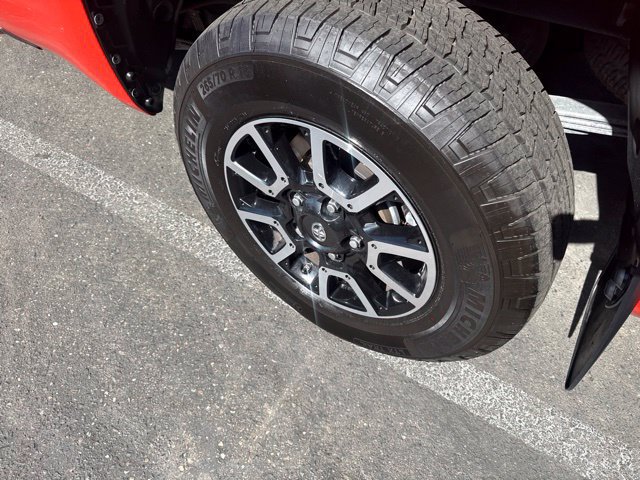 Used 2017 Toyota Tundra SR5 w/ TRD Off Road Package AWD/4WD image 4