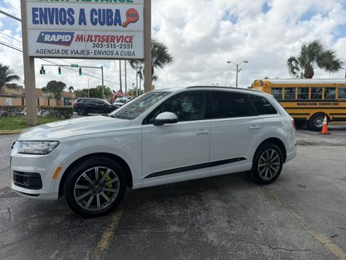 Used 2018 Audi Q7 3.0T Premium Plus w/ Premium Plus Package AWD/4WD image 4