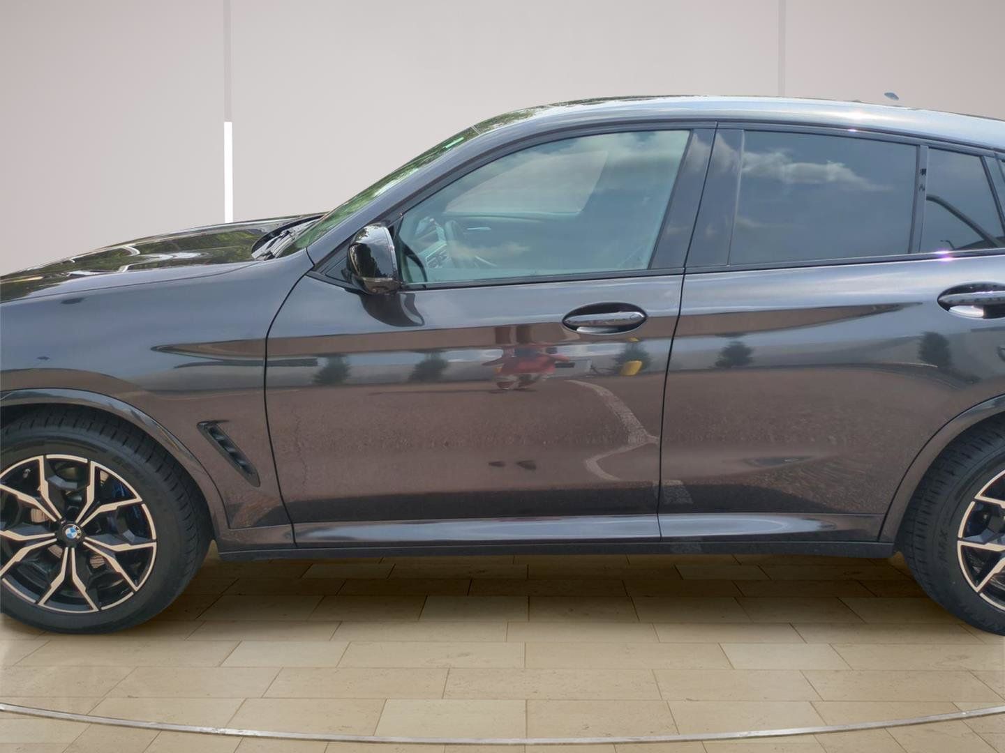 Used 2023 BMW X4 M40i AWD/4WD image 17