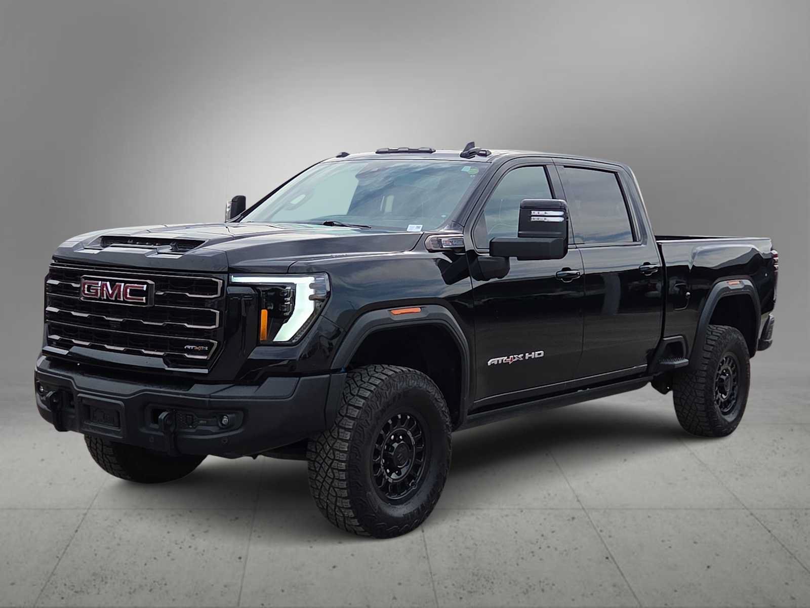Used 2025 GMC Sierra 2500 AT4X w/ AT4X AEV Edition AWD/4WD image 4