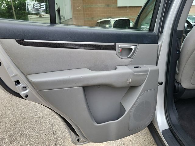 Used 2009 Hyundai Santa Fe GLS w/ Popular Equipment Pkg 2 FWD image 11