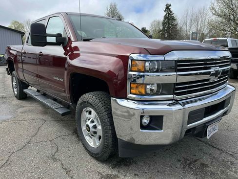 Used 2017 Chevrolet Silverado 2500 LT w/ All Star Edition image 4