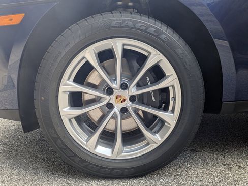 New 2026 Porsche Macan image 30