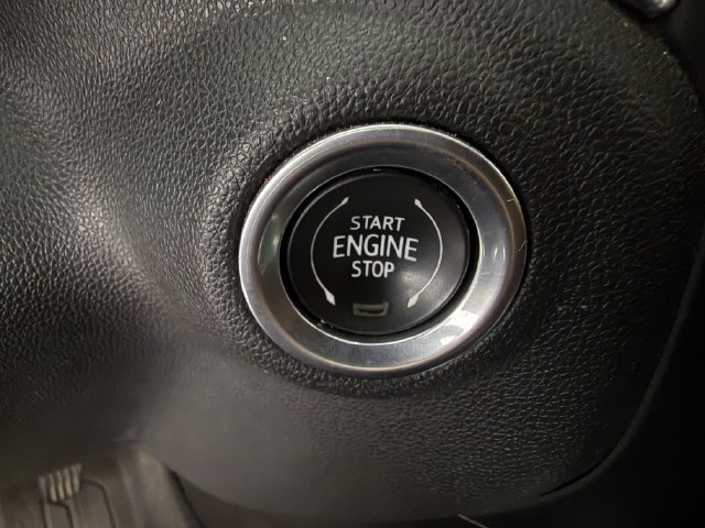 Used 2021 GMC Sierra 1500 SLT AWD/4WD image 13