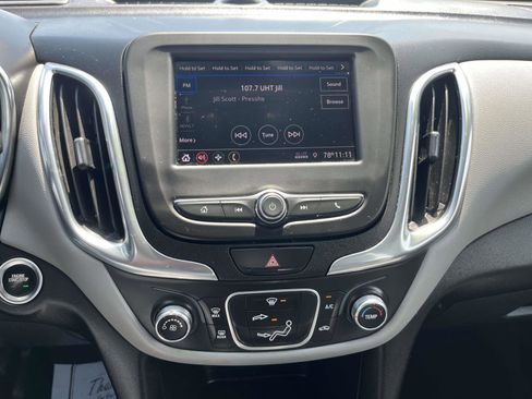Used 2020 Chevrolet Equinox LS FWD image 14