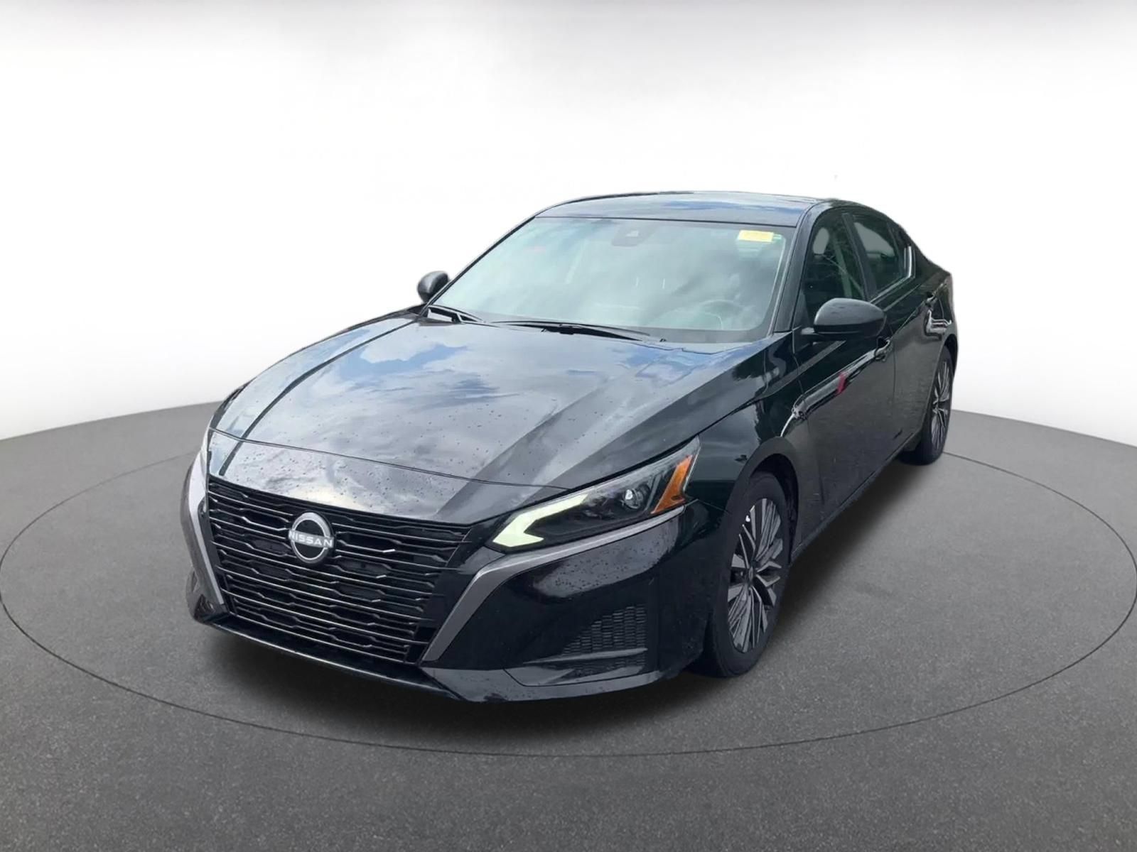 Used 2026 Nissan Altima 2.5 SV FWD image 4