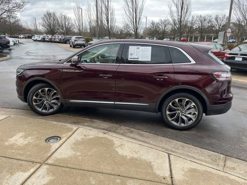 Used 2023 Lincoln Nautilus Reserve image 7