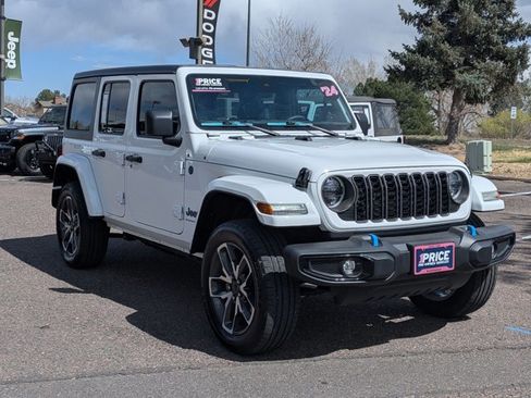Used 2024 Jeep Wrangler Sport S w/ LED Headlamp & Fog Lamp Group image 3