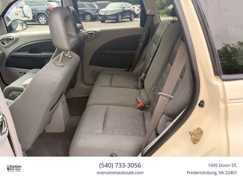 Used 2007 Chrysler PT Cruiser Touring w/ Fleet Value Group I FWD image 18