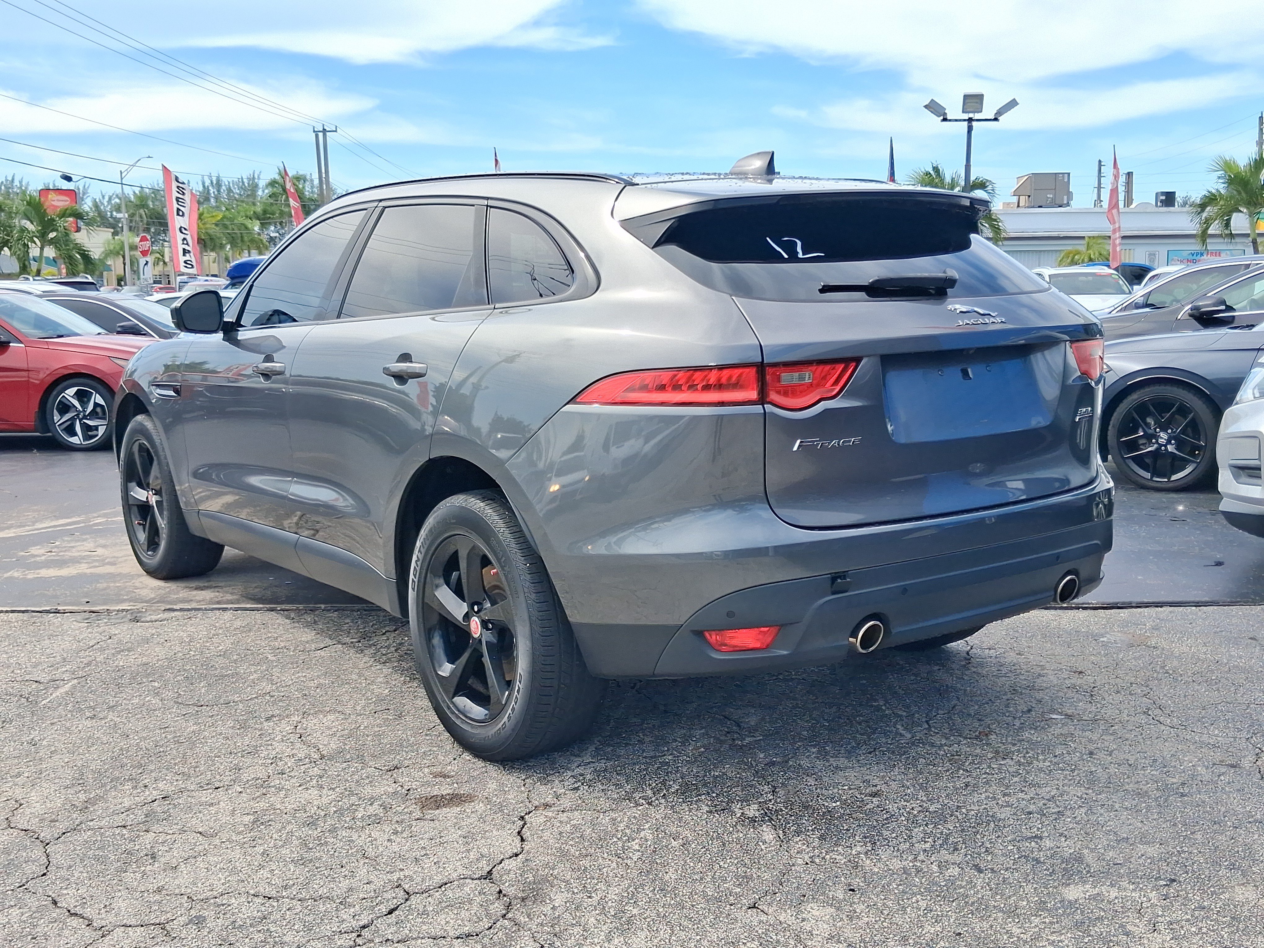 Used 2018 Jaguar F-PACE Premium AWD/4WD image 7