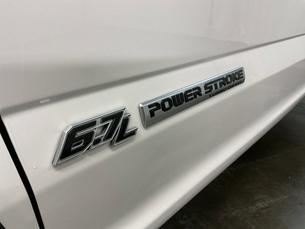 Used 2019 Ford F250 Platinum w/ Platinum Ultimate Package AWD/4WD image 7