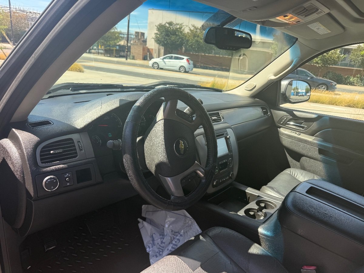Used 2013 Chevrolet Silverado 1500 LTZ RWD image 10
