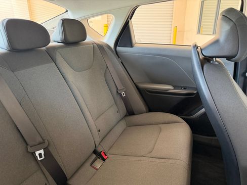 Used 2025 Kia K4 FWD image 33