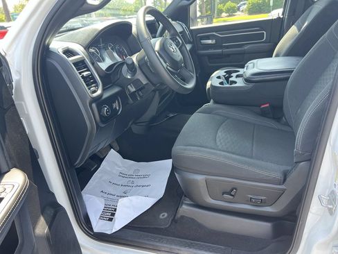 Used 2025 RAM 2500 Big Horn AWD/4WD image 16