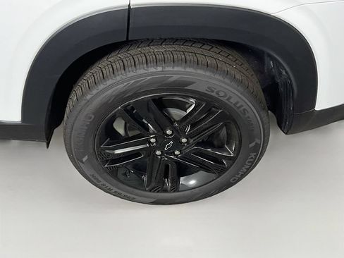 Used 2024 Chevrolet Trax ACTIV FWD image 25