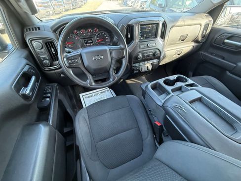 Used 2019 Chevrolet Silverado 1500 Custom Trail Boss w/ Custom Convenience Package AWD/4WD image 13