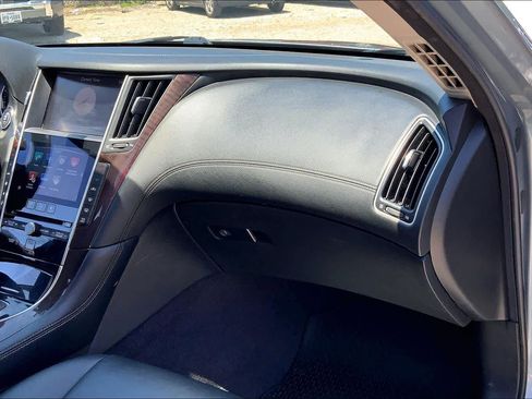 Used 2018 INFINITI Q50 Luxe AWD/4WD image 18