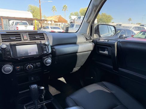Used 2016 Toyota 4Runner Trail Premium image 22