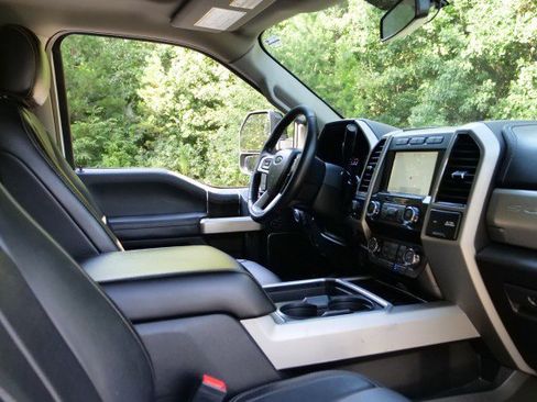 Used 2020 Ford F250 Lariat AWD/4WD image 49