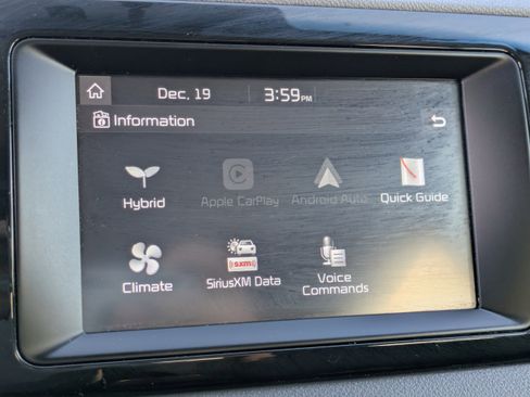 Certified 2017 Kia Niro LX image 26