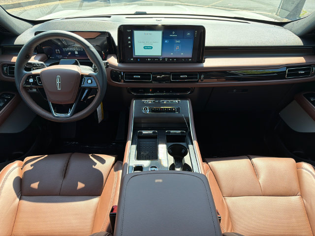 New 2026 Lincoln Aviator Reserve AWD/4WD image 24
