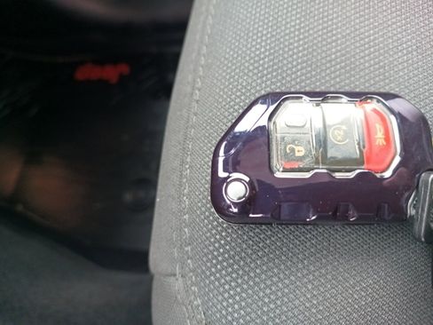 Used 2020 Jeep Gladiator Sport w/ Quick Order Package 24S image 26