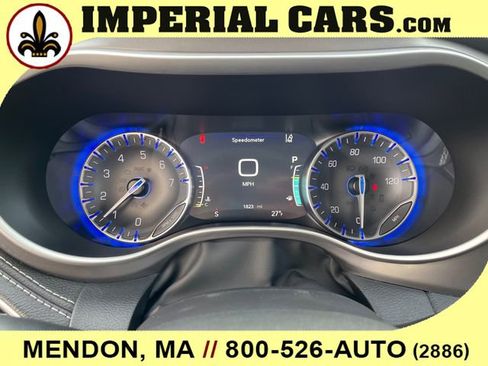 New 2026 Chrysler Pacifica Select image 31