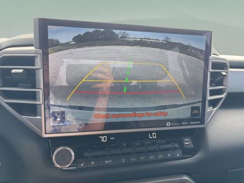 Used 2024 Toyota Tundra Limited image 21