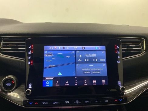 Used 2022 Jeep Wagoneer Series II w/ Premium Group I AWD/4WD image 9