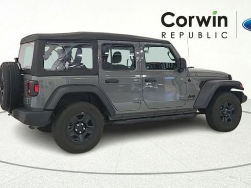 Used 2023 Jeep Wrangler Unlimited Sport AWD/4WD image 8