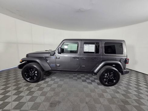 Used 2025 Jeep Wrangler Sahara w/ Safety Group image 8