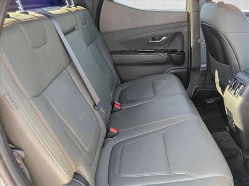 Used 2024 Hyundai Santa Cruz Limited image 21