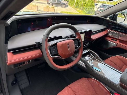 New 2025 Lincoln Nautilus Black Label image 14