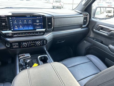 Used 2023 Chevrolet Silverado 1500 LTZ image 20