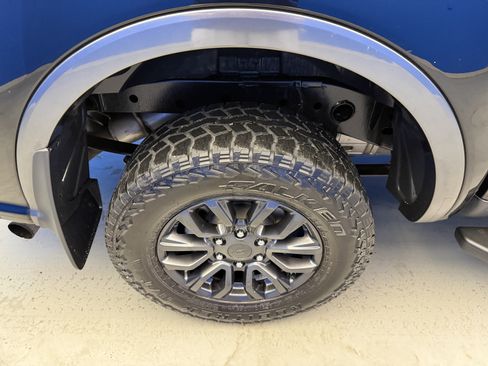 Used 2019 Ford Ranger Lariat w/ Equipment Group 501A Mid AWD/4WD image 8