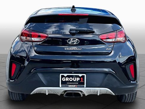 Used 2020 Hyundai Veloster 2.0 FWD image 5