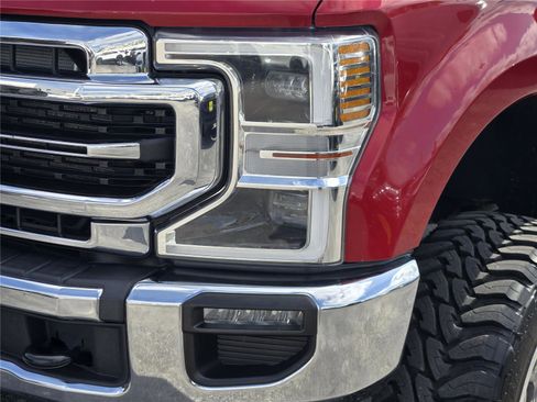 Used 2022 Ford F250 Lariat w/ Lariat Ultimate Package AWD/4WD image 9