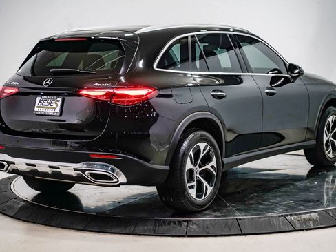 Certified 2025 Mercedes-Benz GLC 350e 4MATIC image 4