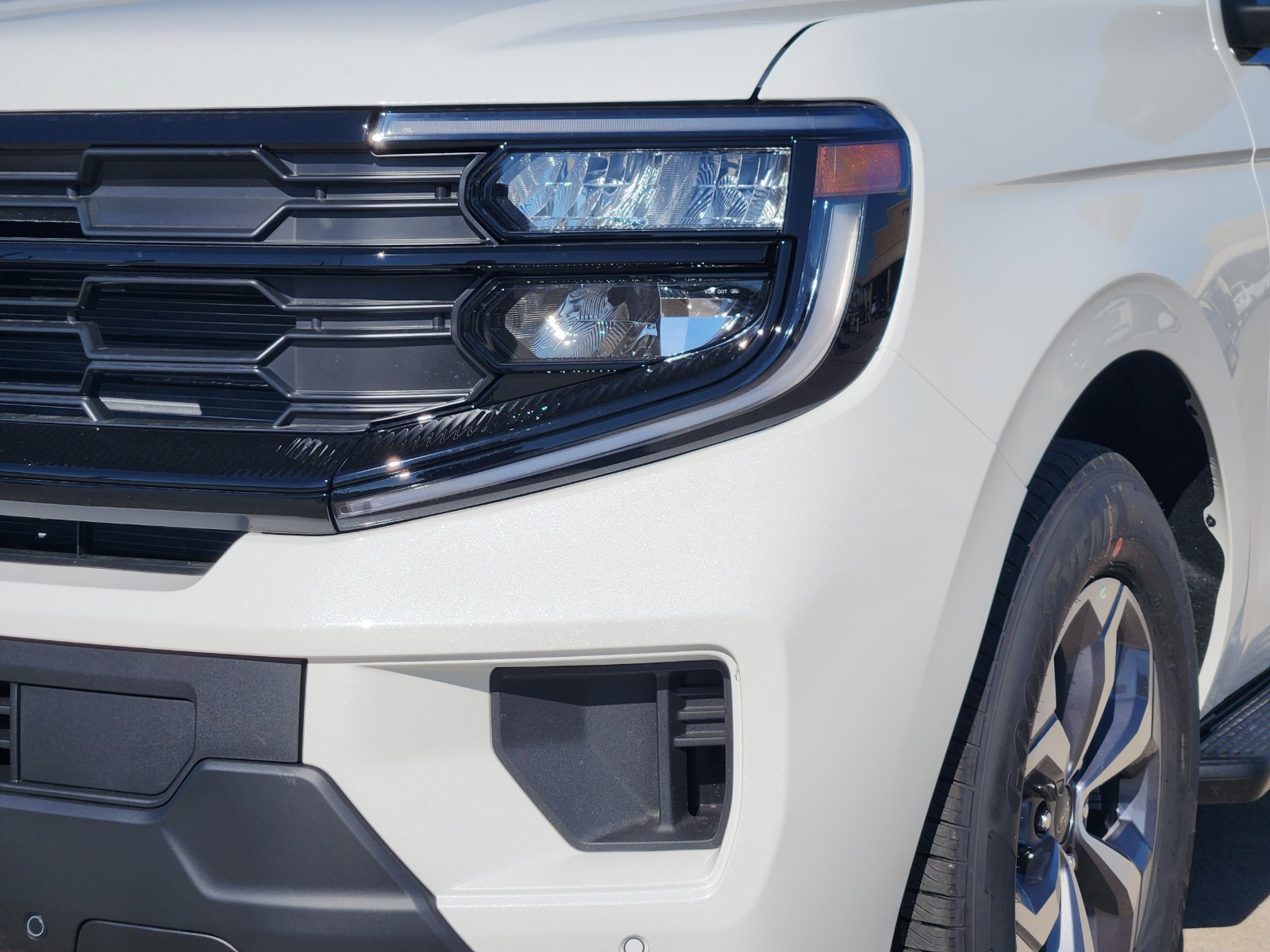 New 2027 Ford Expedition Max Active RWD image 10