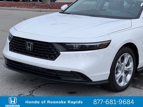 New 2026 Honda Accord LX image 31