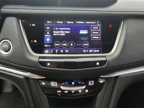 Used 2025 Cadillac XT5 Premium Luxury image 17