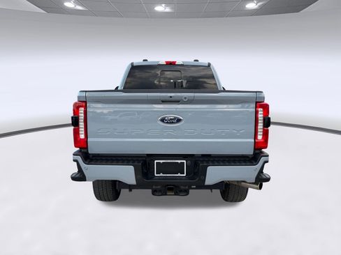 Used 2024 Ford F250 Lariat w/ Lariat Ultimate Package AWD/4WD image 9