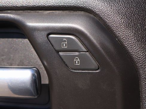 Used 2022 GMC Sierra 3500 Pro w/ Convenience Package image 16