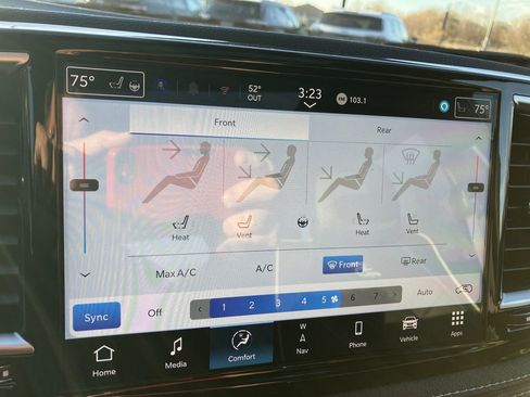 New 2026 Chrysler Pacifica Limited w/ S Appearance Package image 20