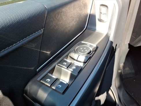 Used 2024 Ford F150 XLT w/ Mobile Office Package image 12