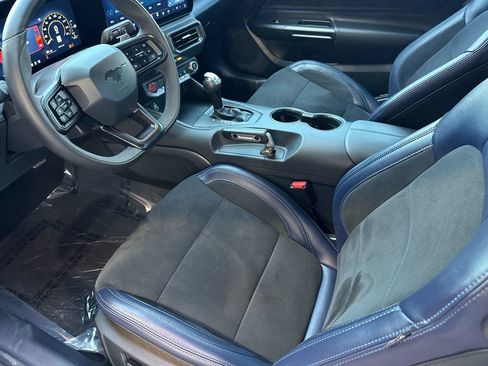 Used 2025 Ford Mustang Dark Horse RWD image 10